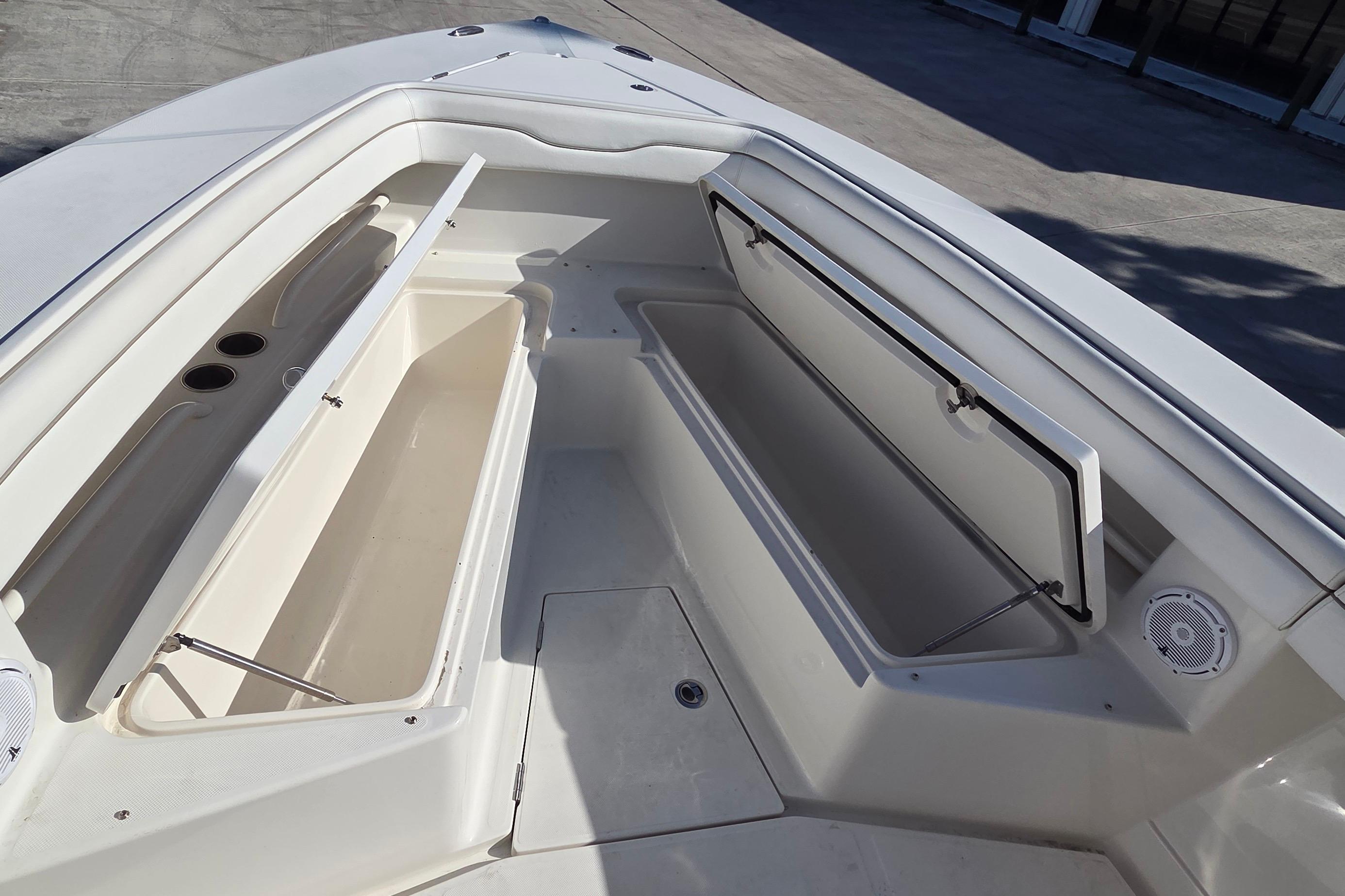 2012 Jupiter 30 FS, $ 149,900.00