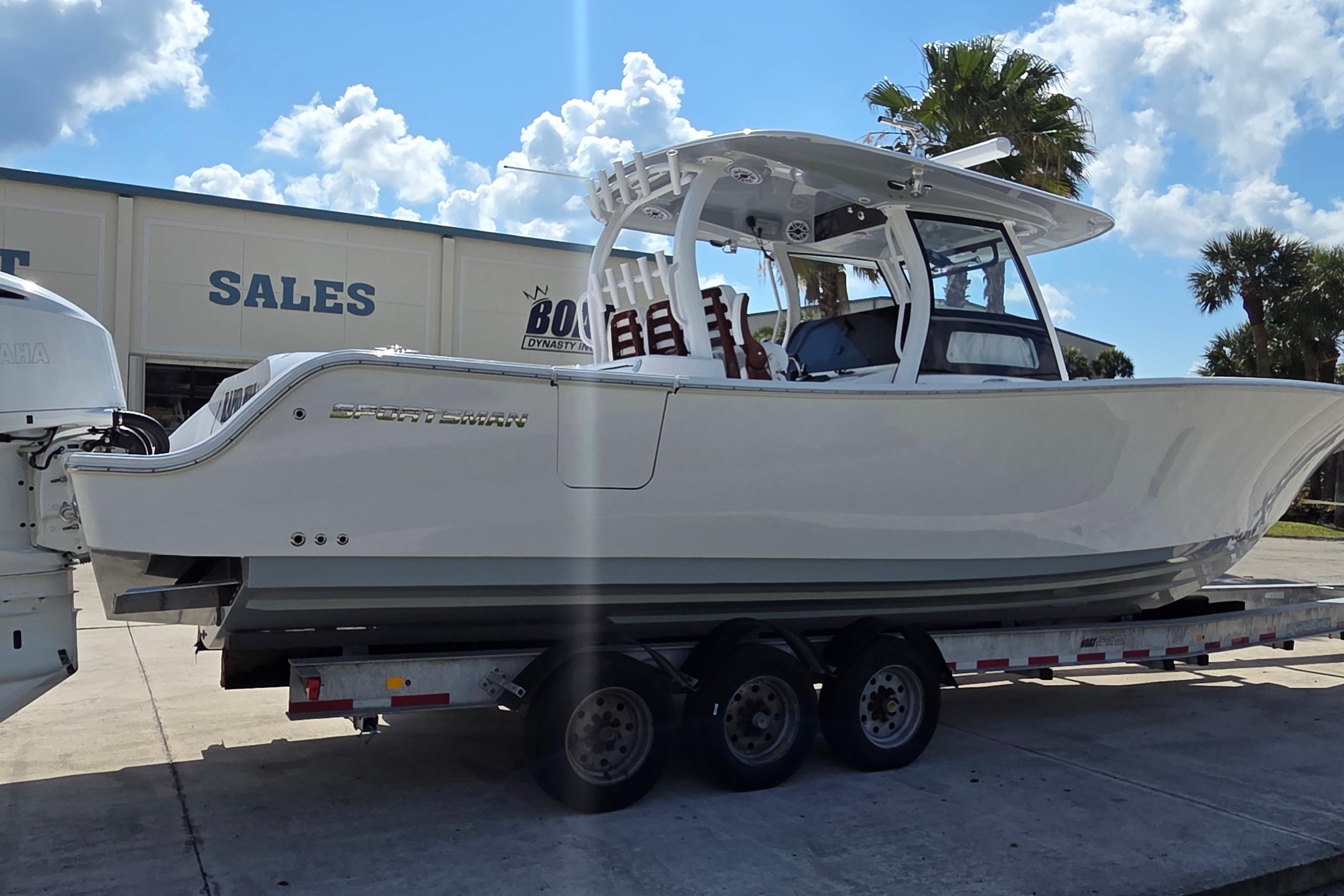 2021 Sportsman Open 352 Center Console, $ 389,900.00