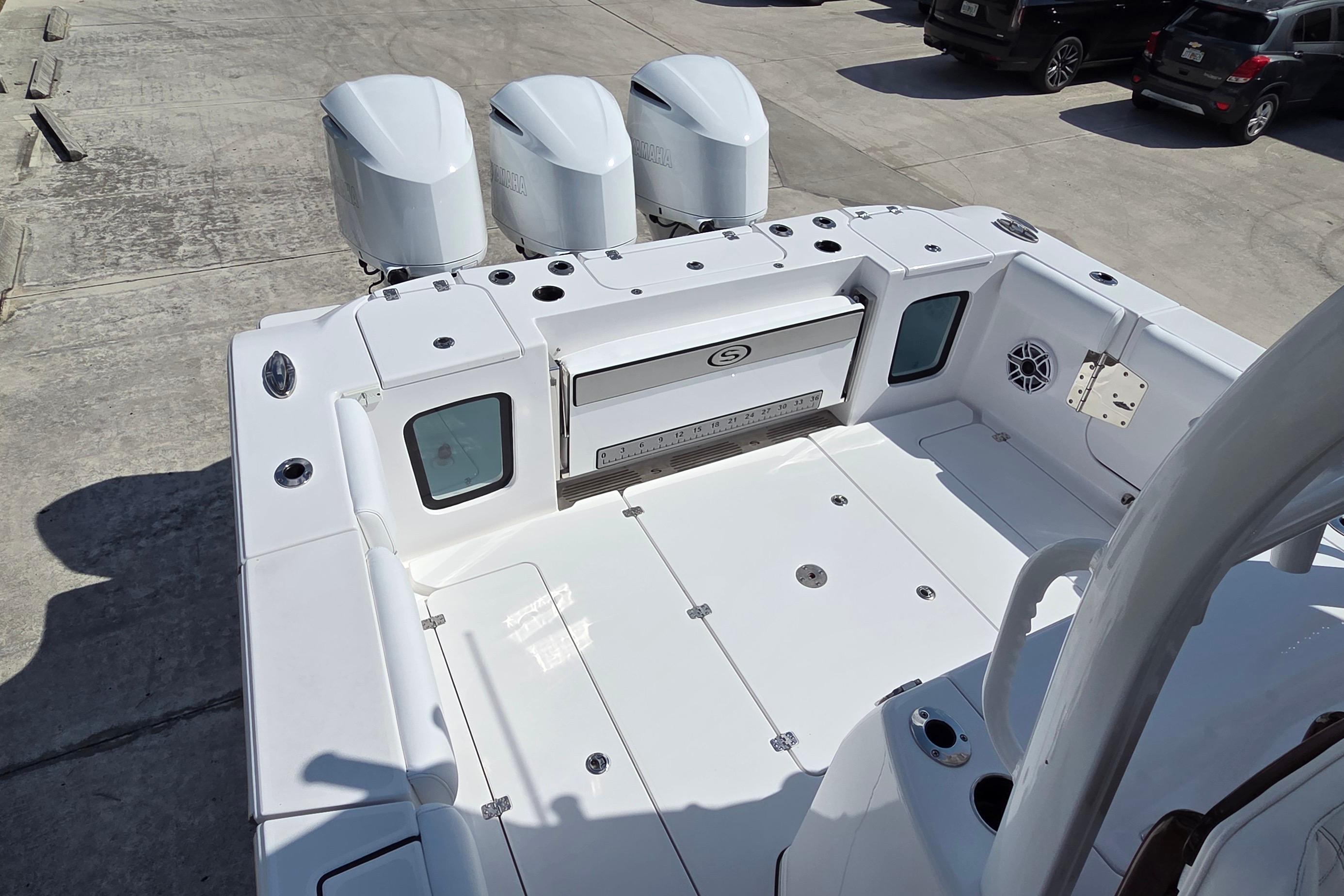 2021 Sportsman Open 352 Center Console, $ 389,900.00