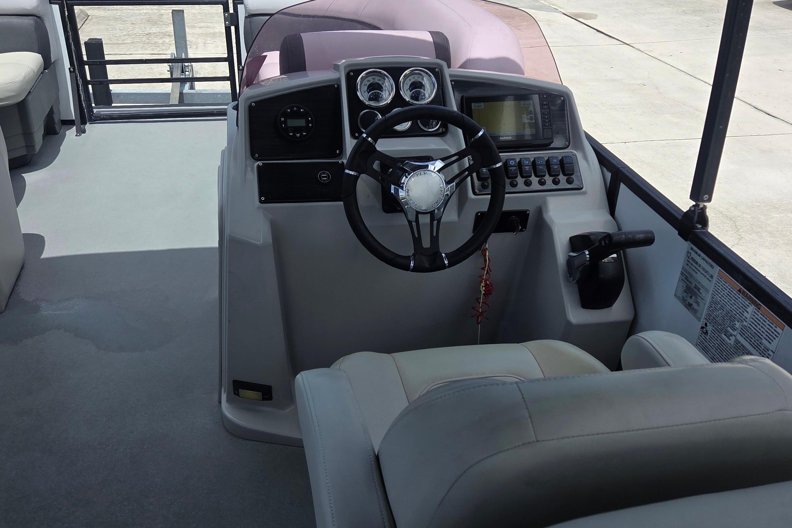 2022 Sylvan Mirage X X3, $ 24,900.00