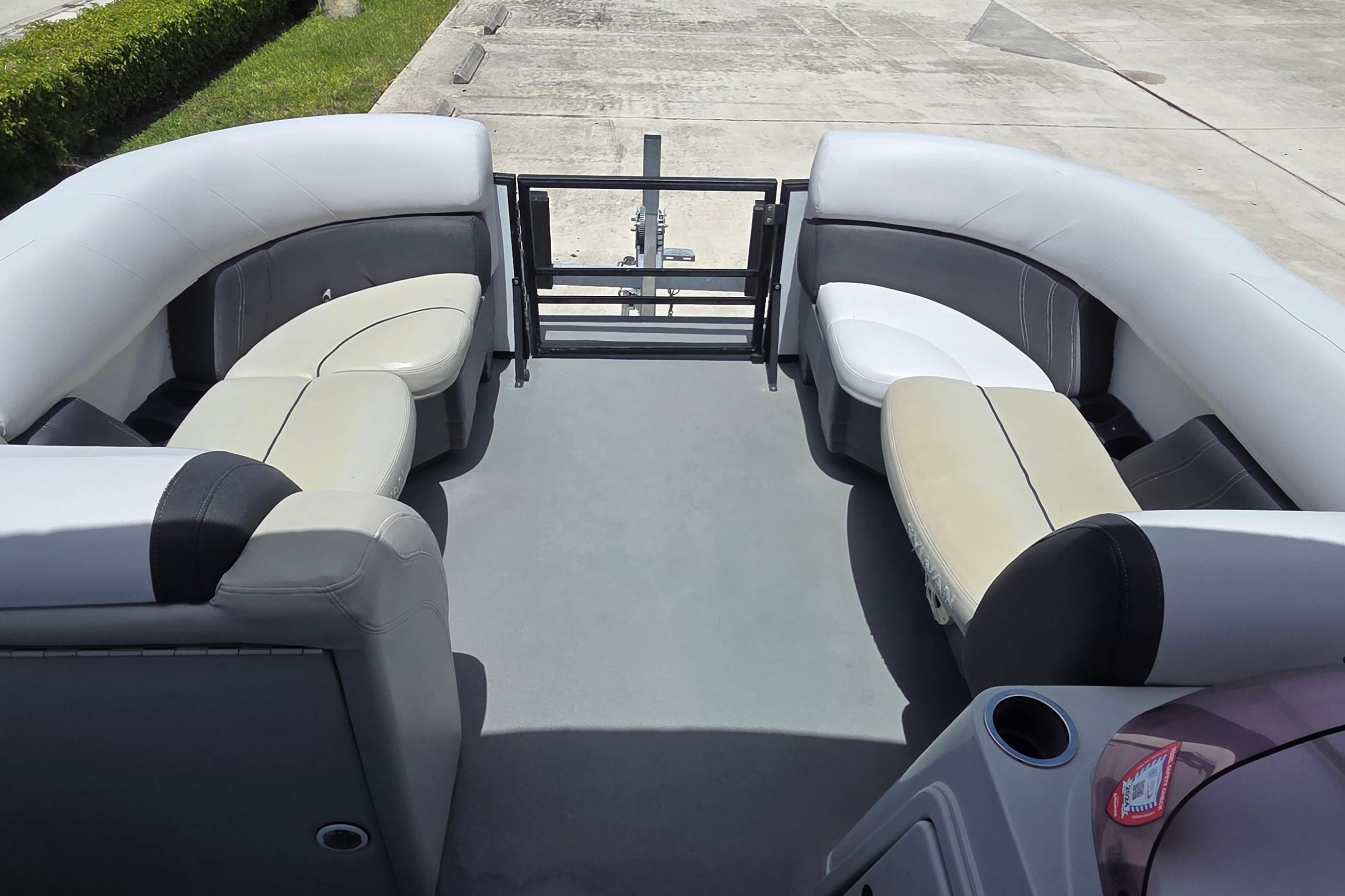 2022 Sylvan Mirage X X3, $ 24,900.00