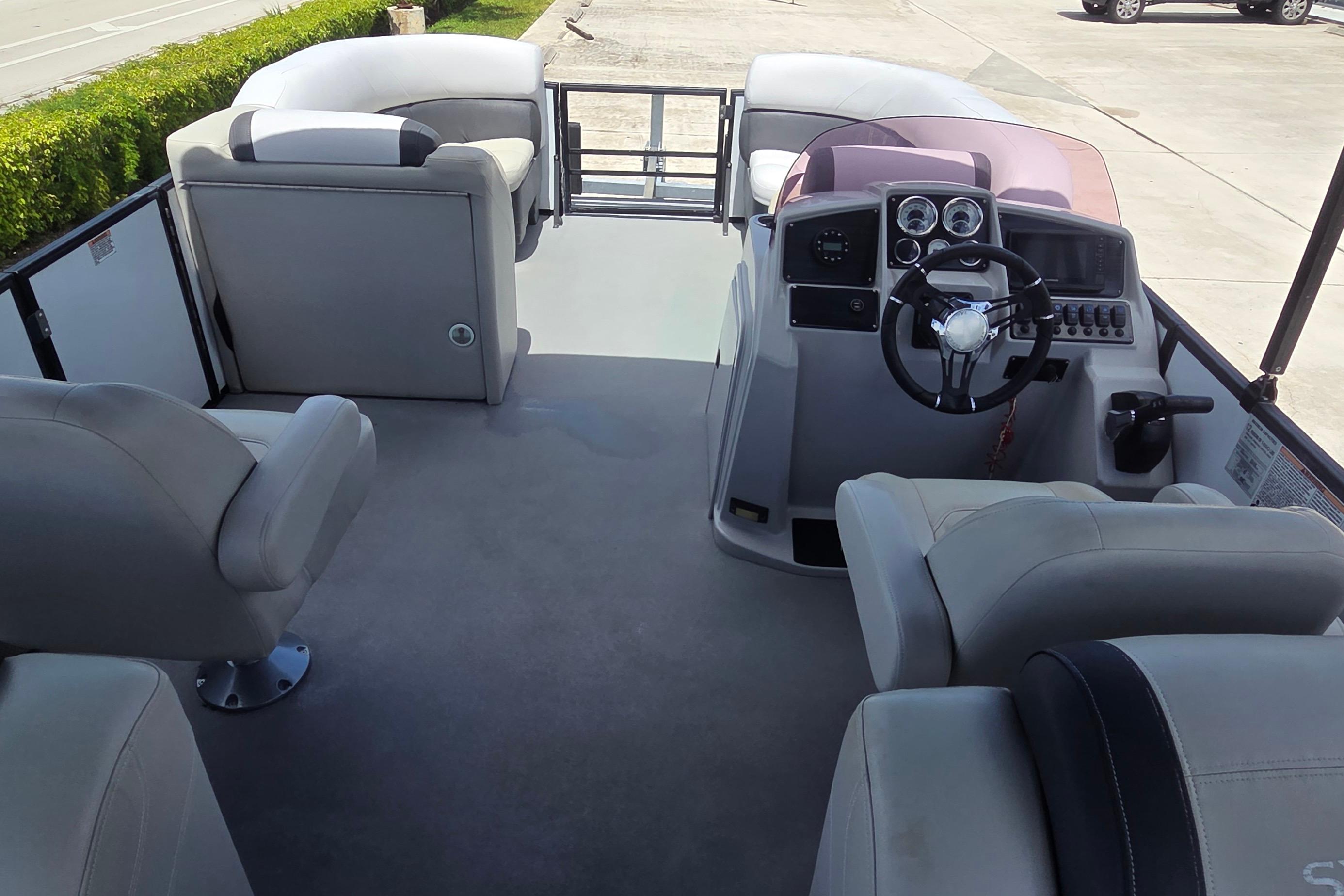 2022 Sylvan Mirage X X3, $ 24,900.00