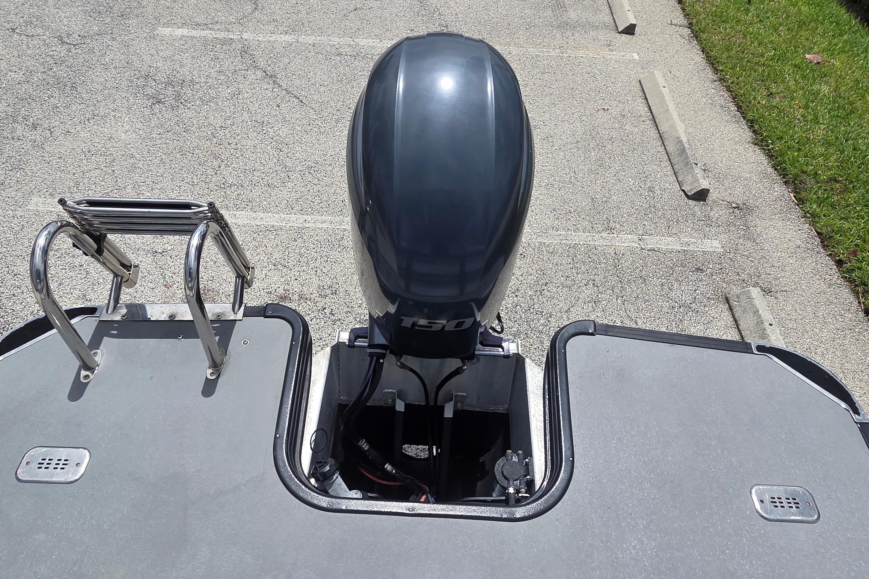 2022 Sylvan Mirage X X3, $ 24,900.00