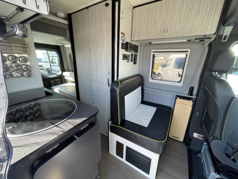 2020 Winnebago Revel 44E, $ 109,990