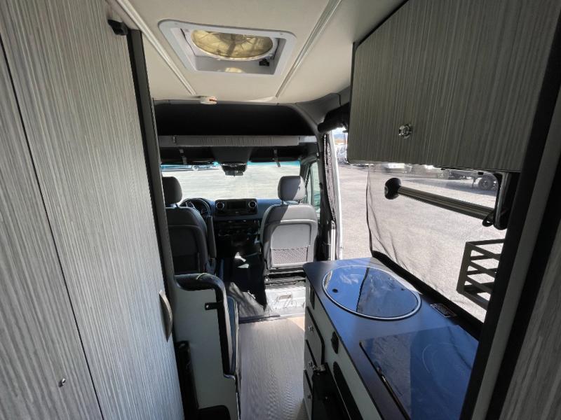 2020 Winnebago Revel 44E, $ 109,990