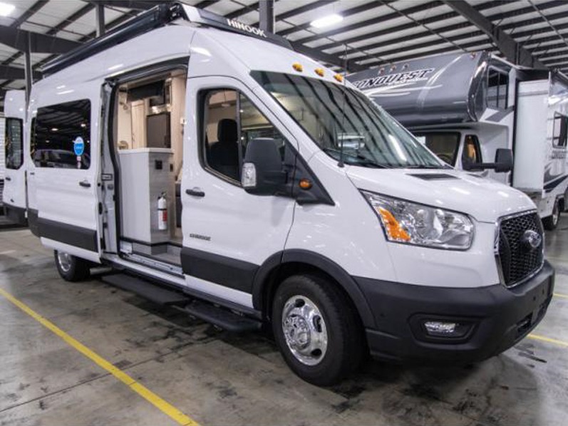 2023 Chinook Bayside SS, $ 129,999