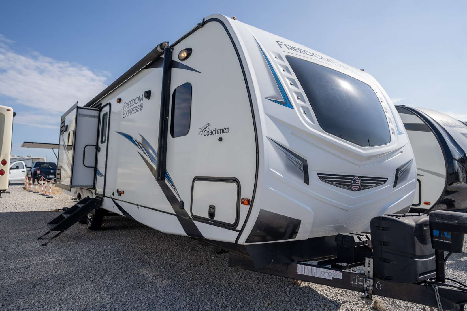 2020 Coachmen Freedom Express Liberty Edition 320B, $ 27,995