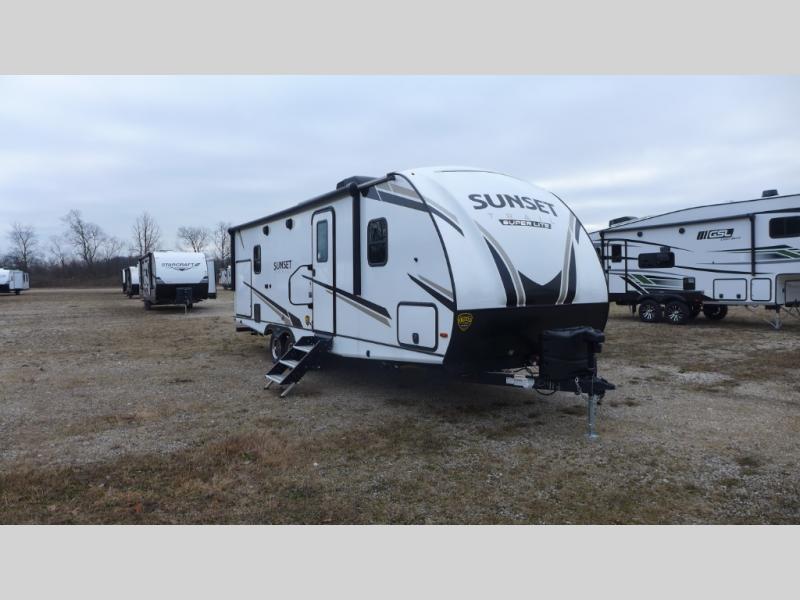 2024 CrossRoads Sunset Trail Super Lite SS253RB, $ 49,830
