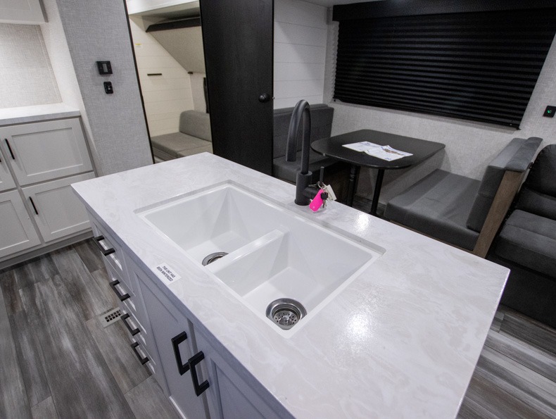 2025 Jayco Jay Flight SLX 333BTS, $ 54,196