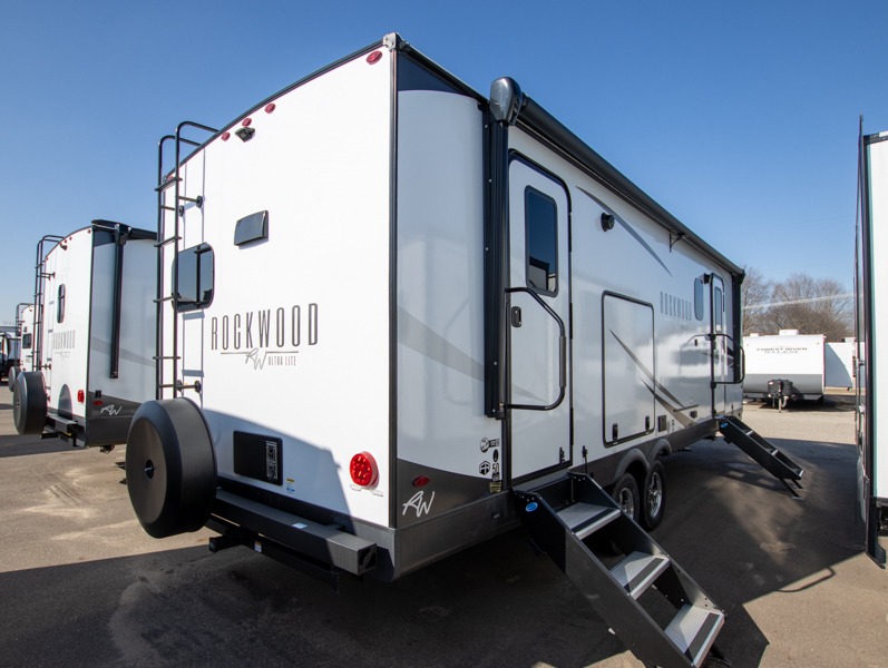 2025 Forest River Rockwood Ultra Lite 2614BS, $ 60,195