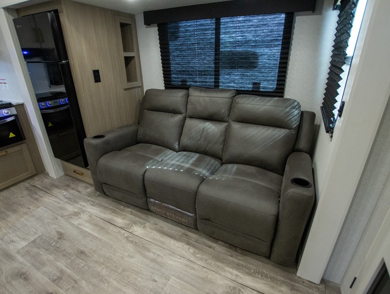 2026 Jayco Eagle SLE 24MLE, $ 58,974