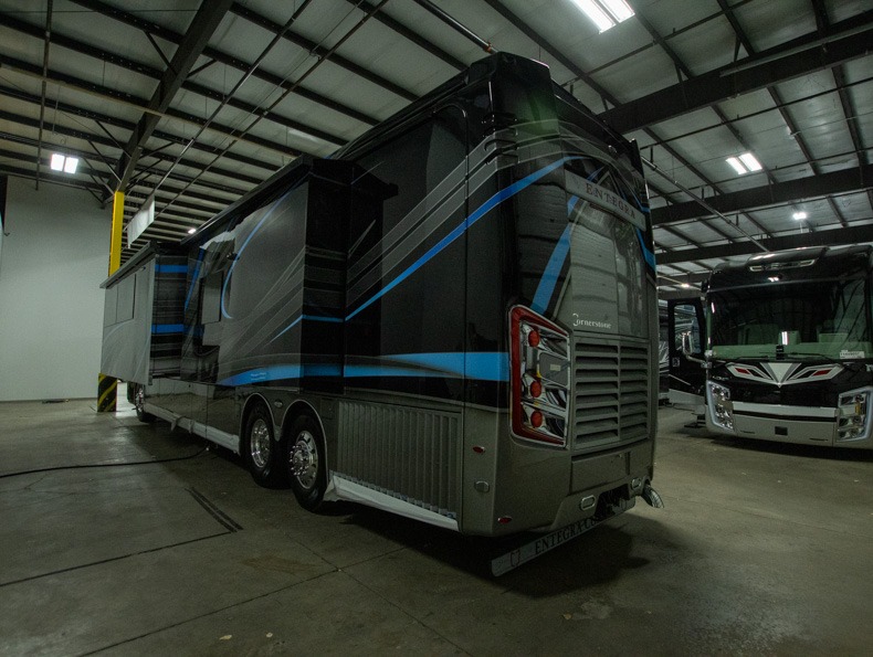 2026 Entegra Coach Cornerstone Reserve 45D, $ 1,116,480
