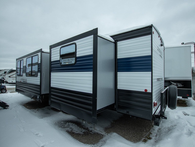 2026 Forest River Cherokee Wolf Den 301BH, $ 56,120
