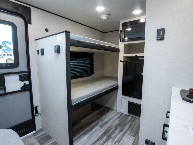 2026 Jayco Jay Flight SLX 130BH Sport Edition, $ 22,193