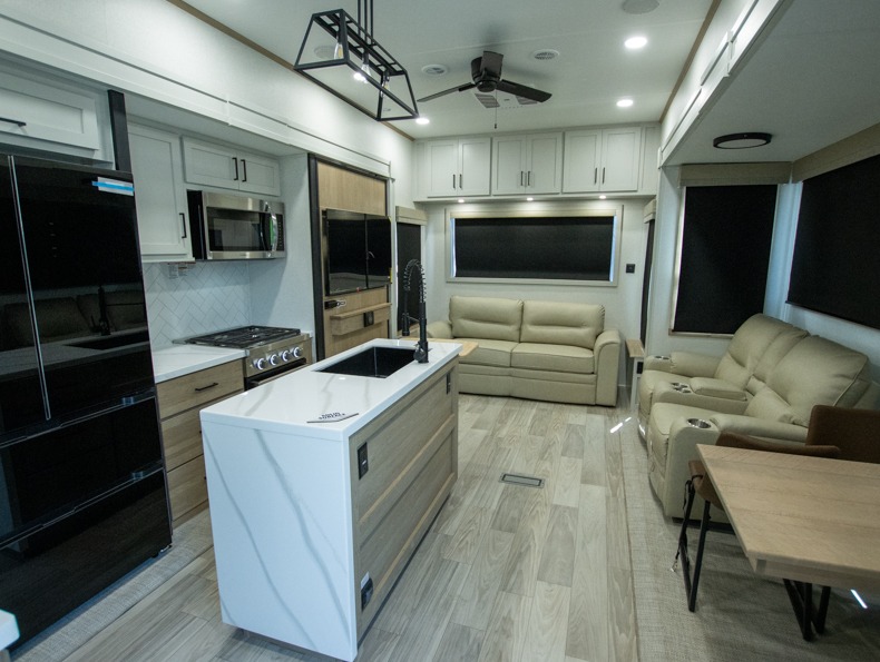 2026 Forest River Sandpiper Destination 389HBFL, $ 81,901