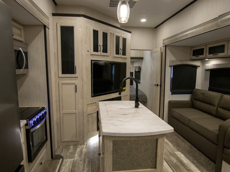 2023 Forest River Sandpiper 3440BH, $ 54,782