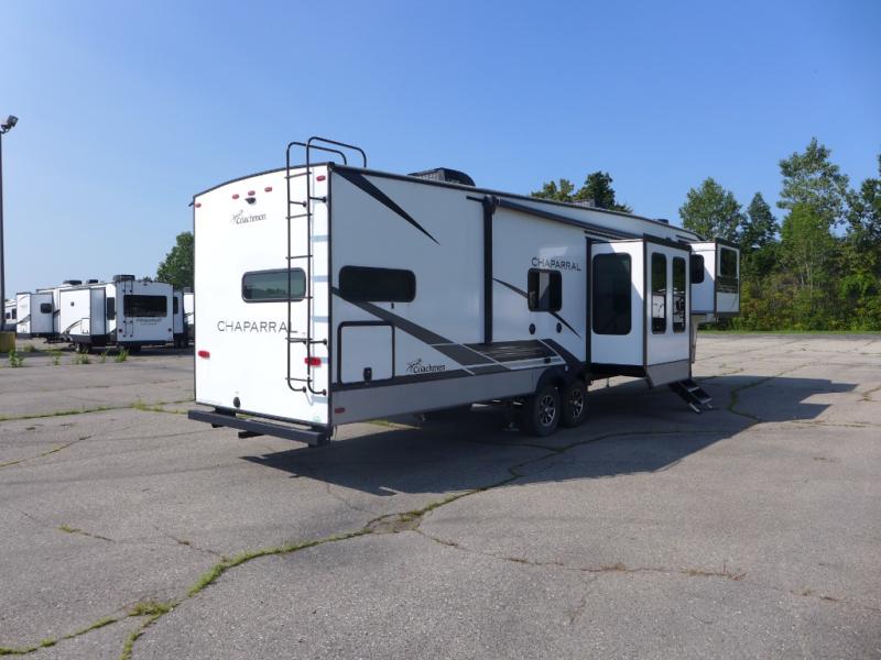 2022 Coachmen Chaparral 334FL, $ 104,485