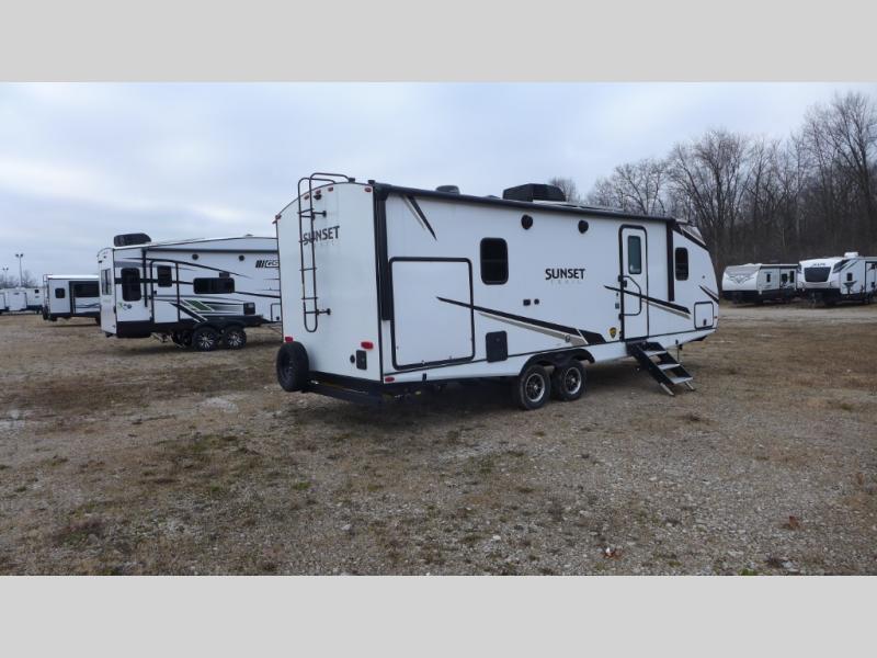 2024 CrossRoads Sunset Trail Super Lite SS253RB, $ 49,830