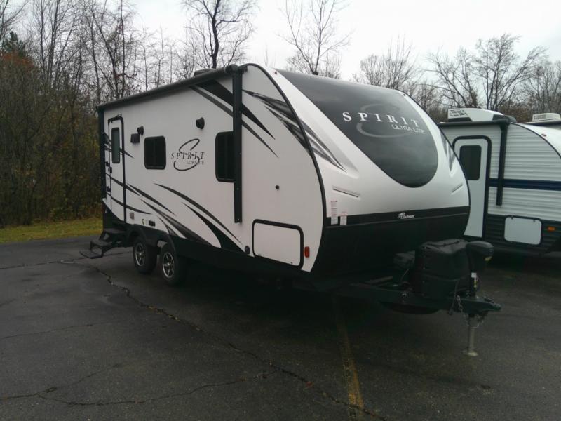 2019 Coachmen Spirit Ultra Lite 1943RB, $ 0