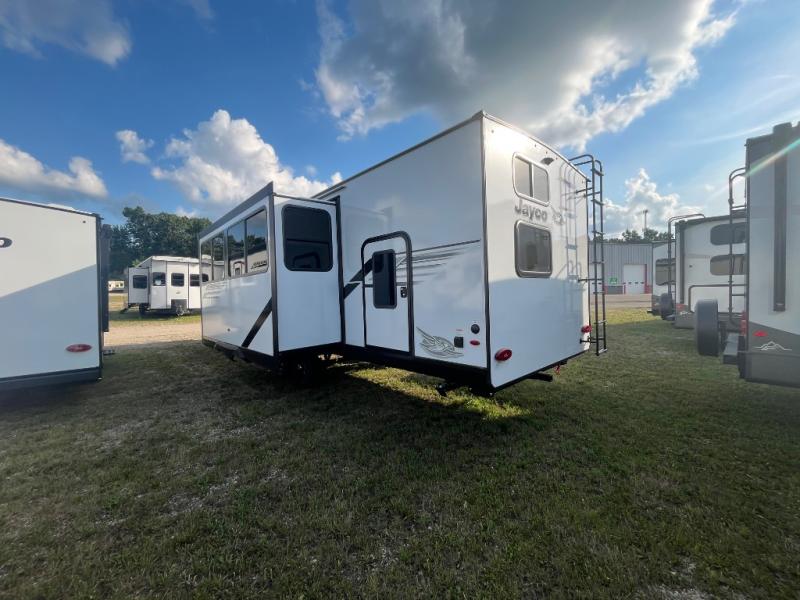 2026 Jayco Jay Feather 29QBH, $ 64,593