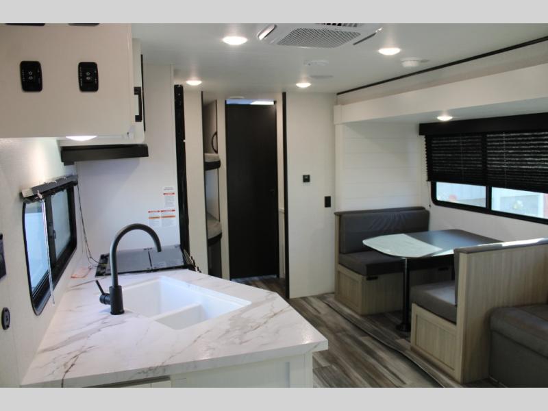 2026 Jayco Jay Flight SLX 261BHS, $ 39,306
