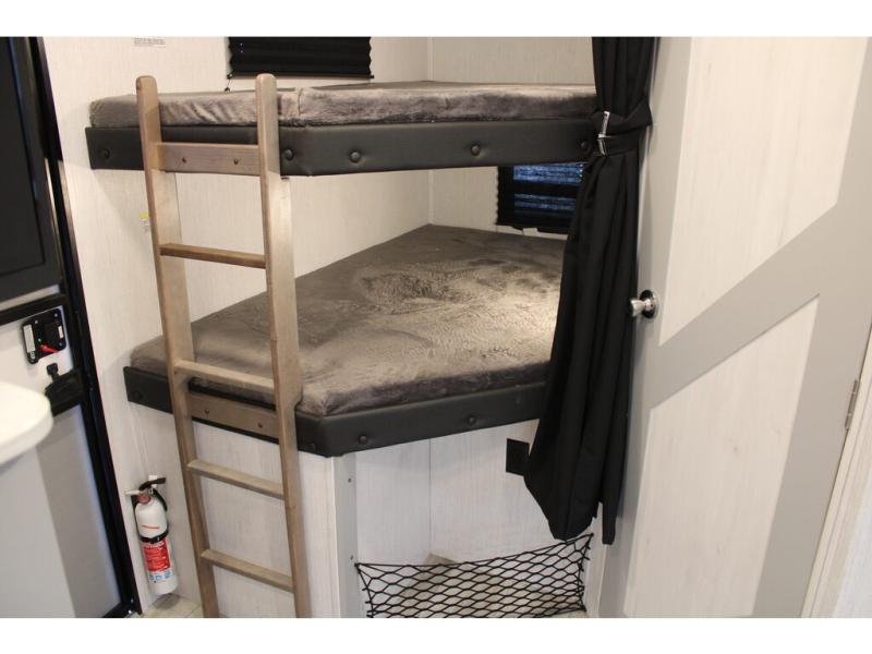 2022 Heartland North Trail Ultra Lite NT 29BHP, $ 54,288