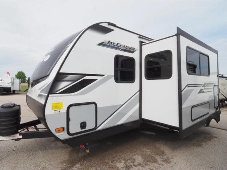 2025 Jayco Jay Feather 21MBH, $ 28,999