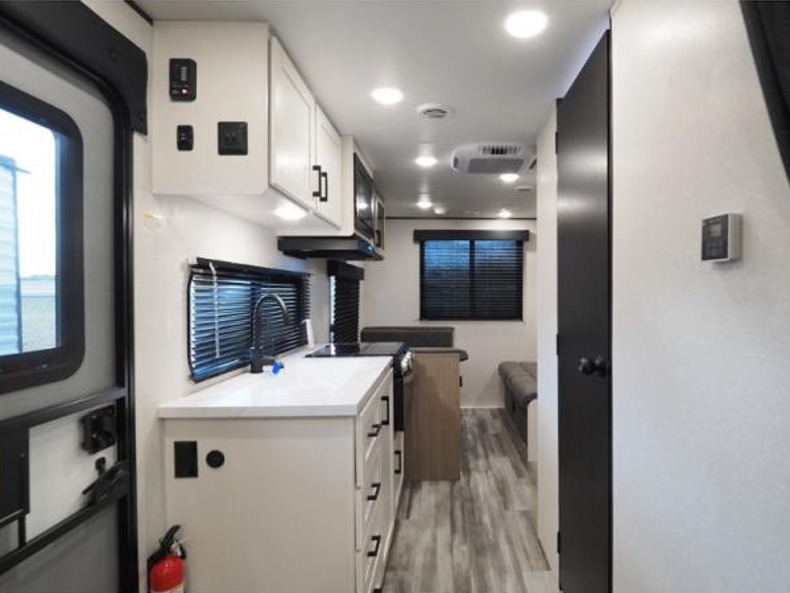 2026 Jayco Jay Flight SLX 210QB, $ 33,449