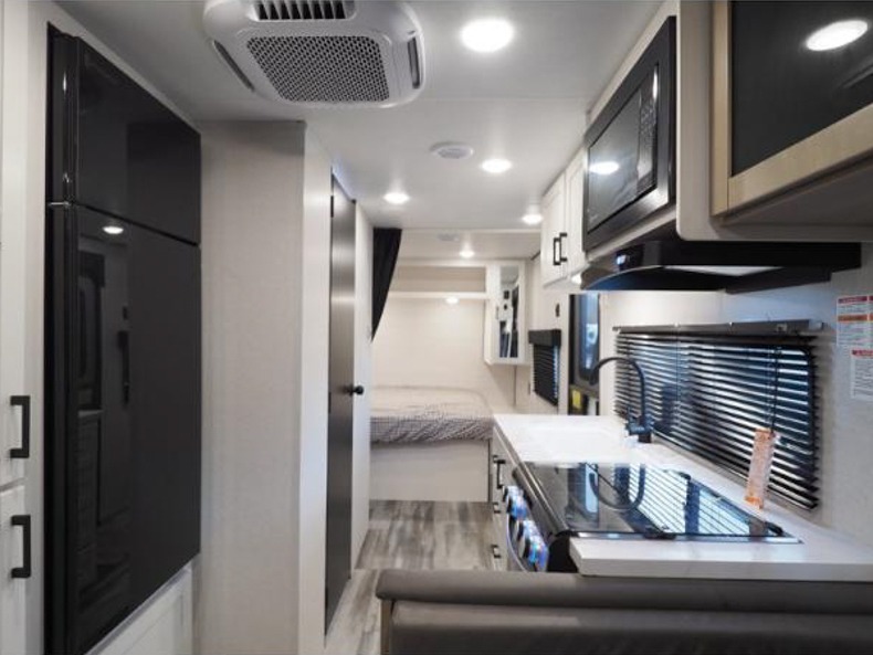 2026 Jayco Jay Flight SLX 210QB, $ 33,449