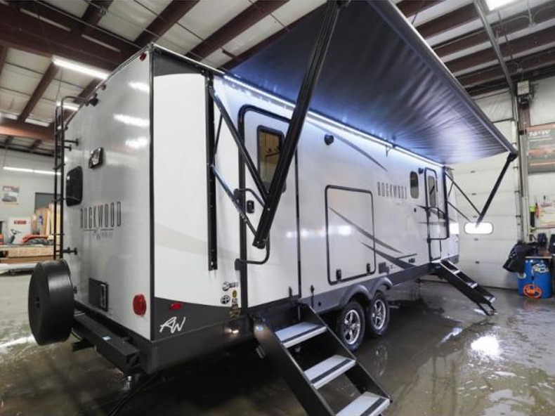 2025 Forest River Rockwood Ultra Lite 2614BS, $ 60,848