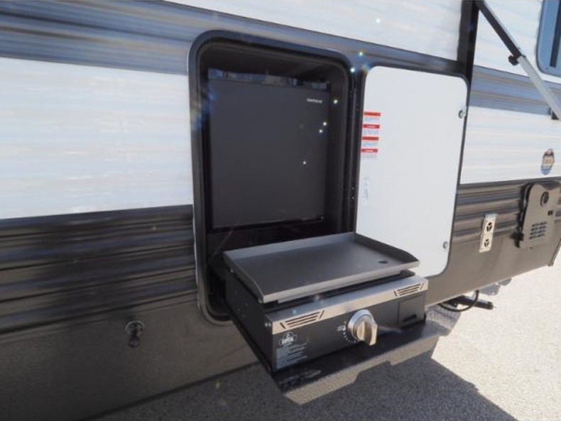2025 Keystone Hideout 24FKS, $ 54,592