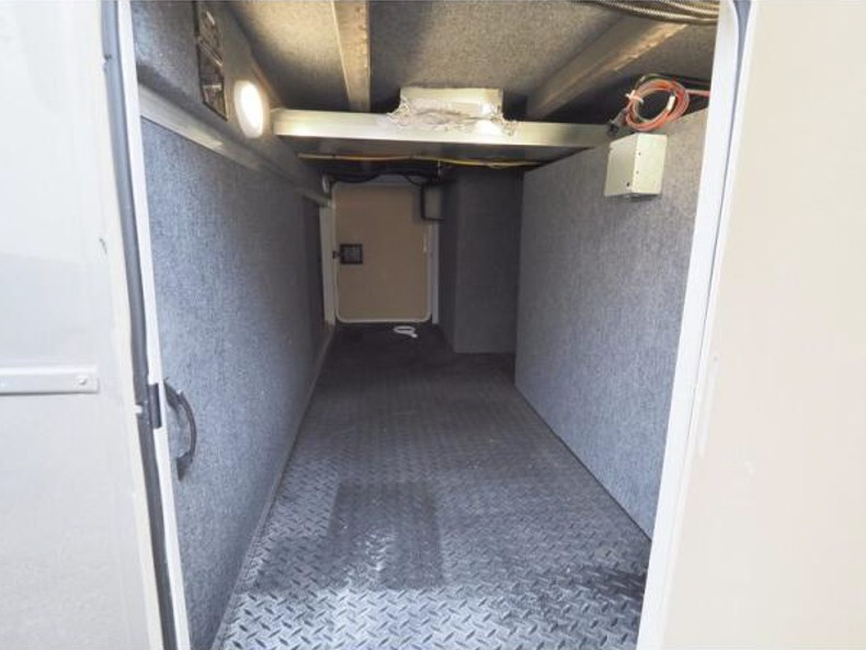 2022 DRV Mobile Suites 41FKMB, $ 233,076