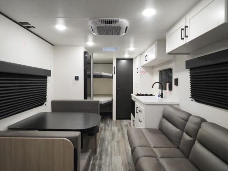 2026 Jayco Jay Flight SLX 250BH Sport Edition, $ 29,624