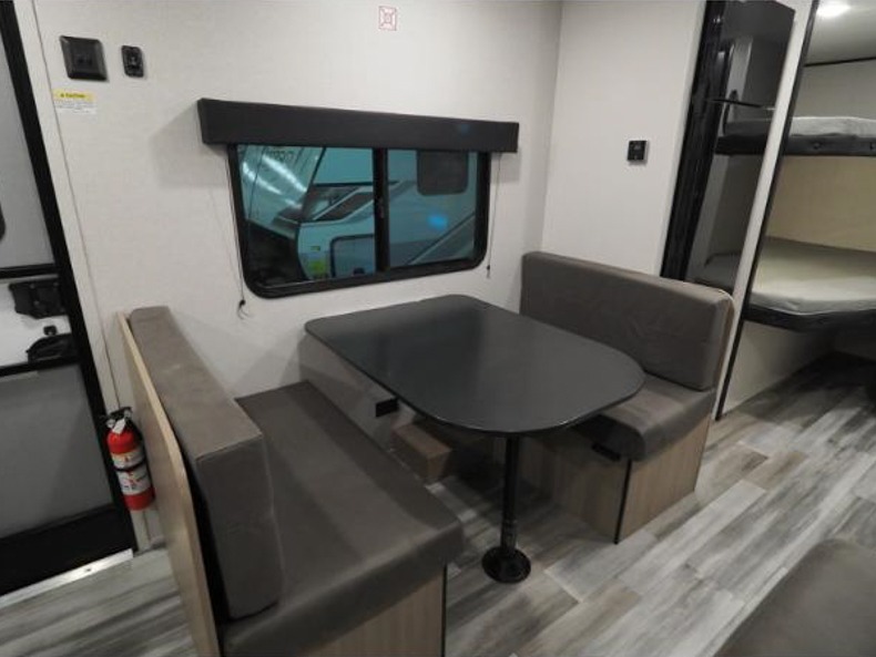 2026 Jayco Jay Flight SLX 250BH Sport Edition, $ 29,624
