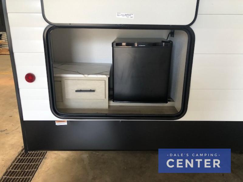 2025 Shasta I-5 525RS, $ 26,999
