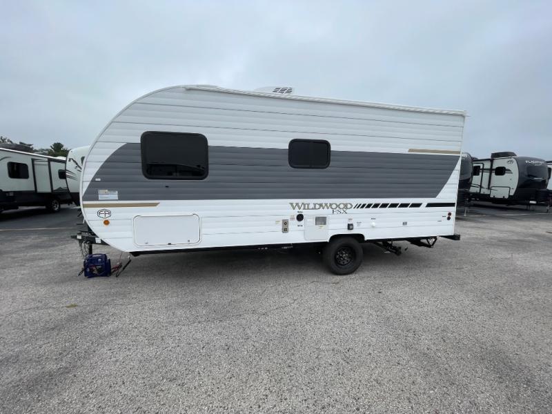 2026 Forest River Wildwood FSX 174DBLE, $ 30,363