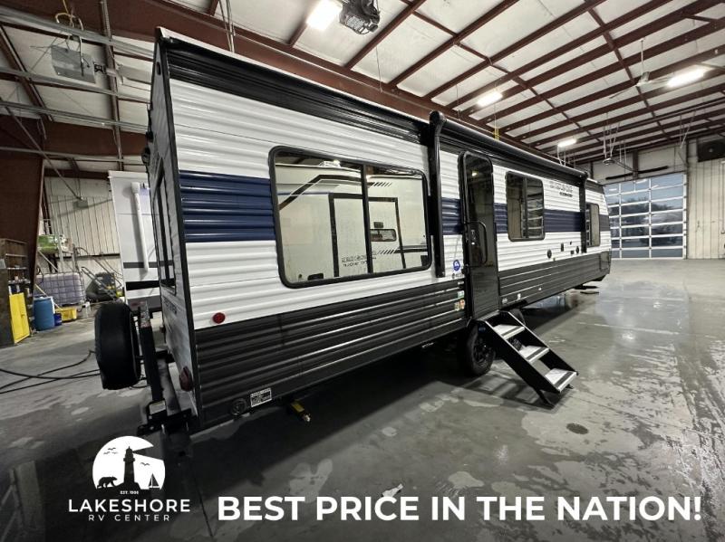 2025 Forest River Cherokee Grey Wolf 27LH, $ 24,999