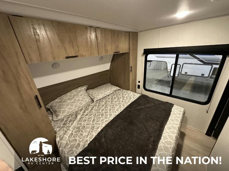 2025 Forest River Cherokee Grey Wolf 27LH, $ 24,999