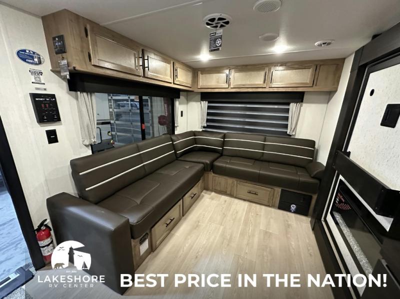 2025 Forest River Cherokee Grey Wolf 27LH, $ 24,999