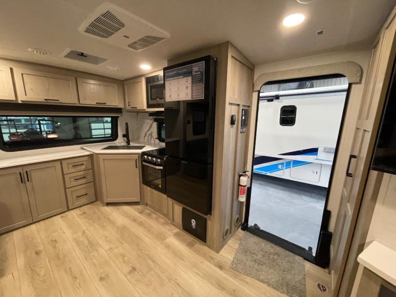 2026 Forest River Flagstaff Super Lite 26FKBS, $ 53,895