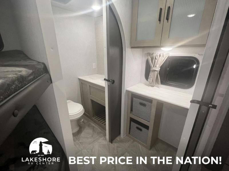 2024 Forest River Wildwood 29BDB, $ 29,999