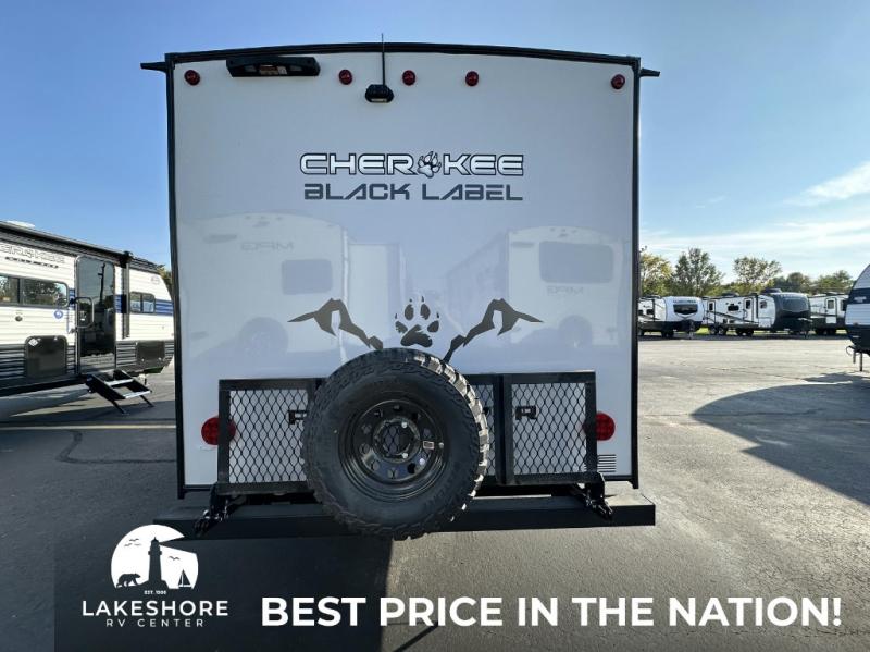2025 Forest River Cherokee Wolf Pup Black Label 17, $ 42,699