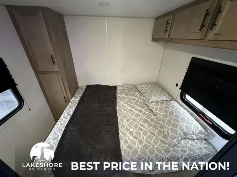 2025 Forest River Cherokee Grey Wolf 29QB, $ 27,999