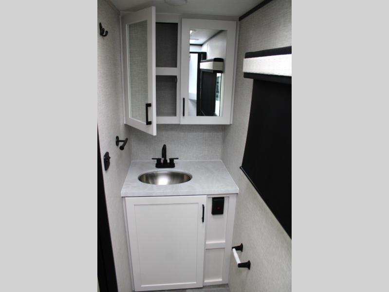 2025 Jayco Jay Feather Micro 183FBS, $ 19,999