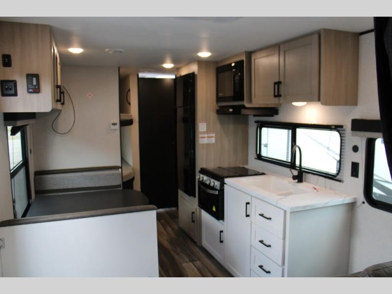 2026 Starcraft Autumn Ridge 26DB, $ 17,995
