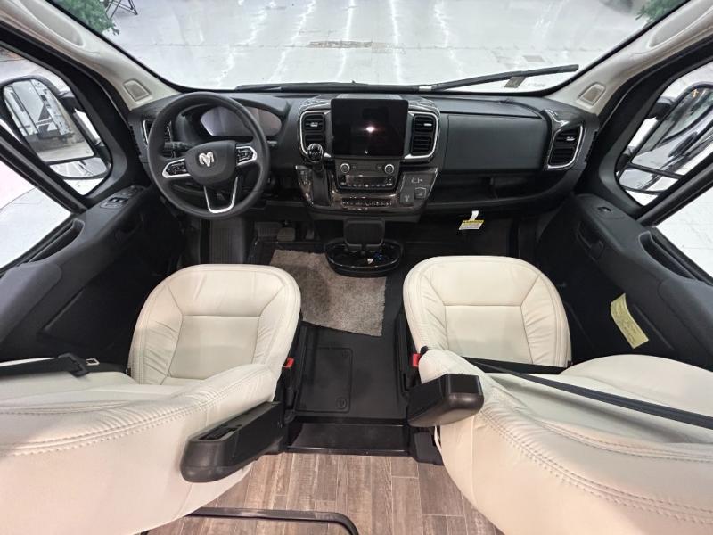 2025 Winnebago Travato 59G, $ 124,904