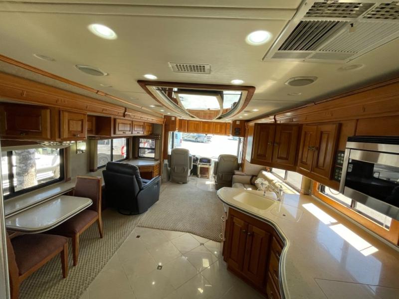2006 Monaco® 44 Sandia IV, $ 119,998