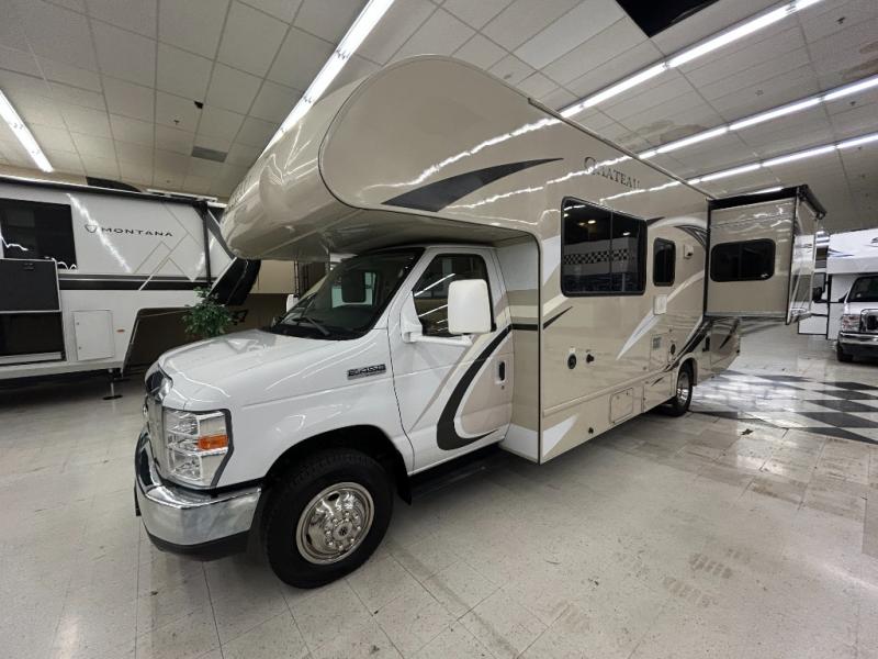 2017 Thor Motor Coach Chateau 26B, $ 59,998