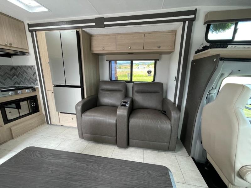 2027 Coachmen Leprechaun 260DS Ford - 450, $ 124,917
