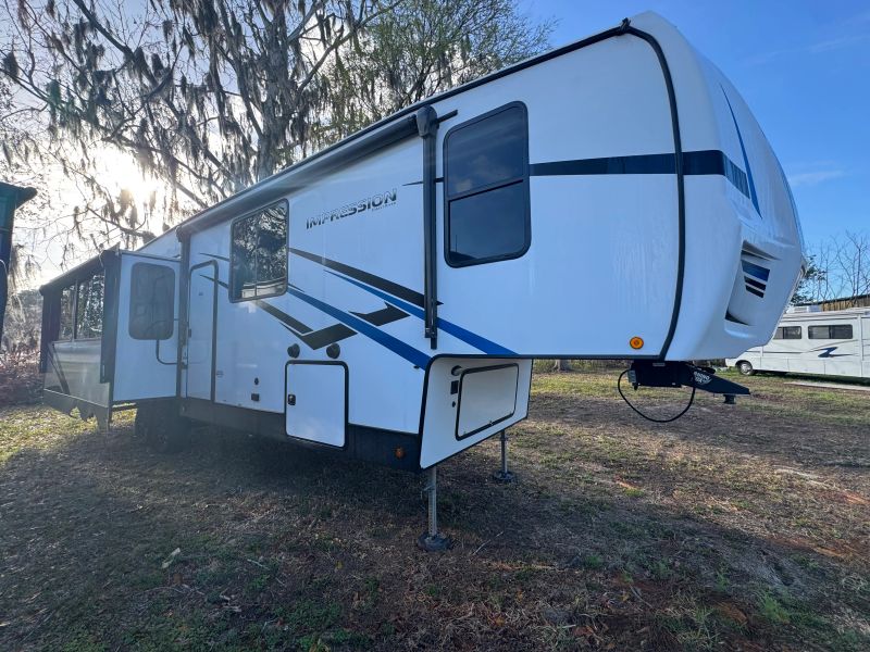2024 Forest River Impression Fifth Wheel, $ 42,000